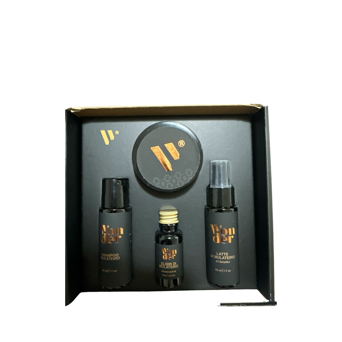 Kit Mulateiro contenente shampoo, maschera, latte e elisir per kit bellezza capelli Mulateiro.